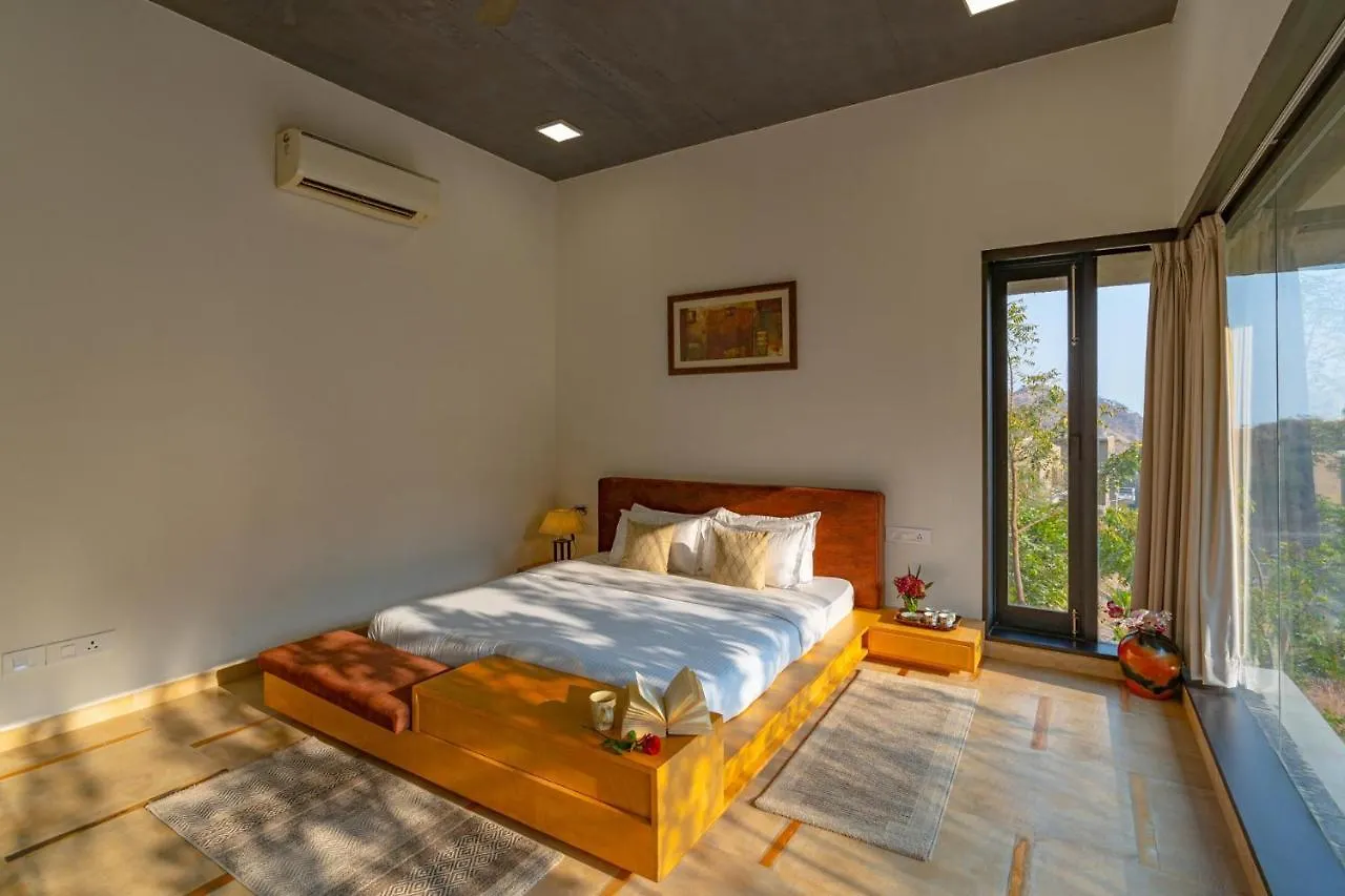 Stayvista'S Sage Scenery - Mountain-View Villa With Infinity Pool & Terrace Udaipur 0*,  India