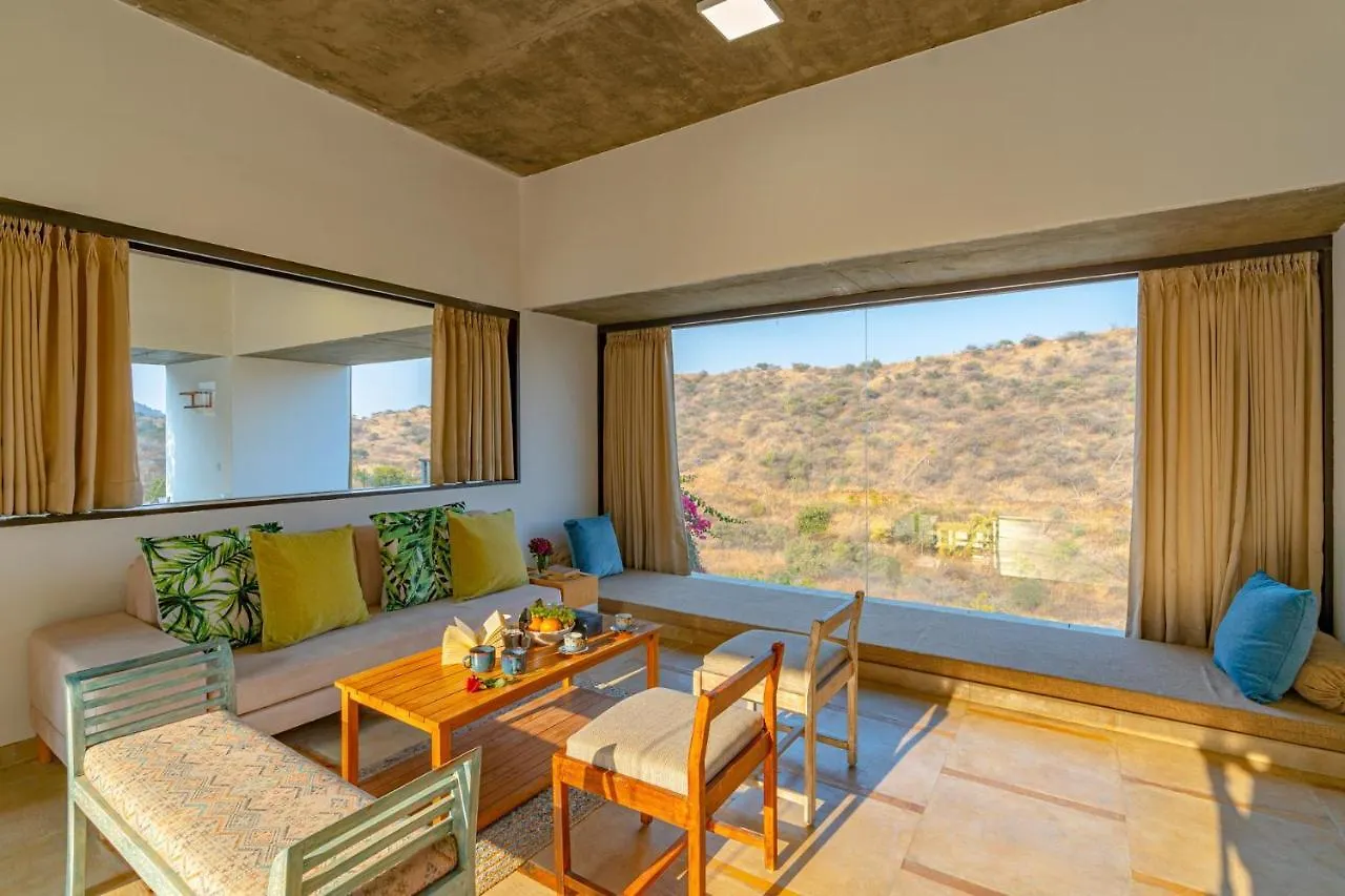 Stayvista'S Sage Scenery - Mountain-View Villa With Infinity Pool & Terrace Udaipur